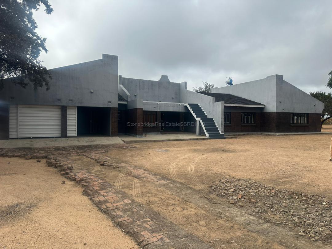 WhatsApp Image 2026-04-24 at 10.29.44 4.5 Hectare Property with 5 Bedroomed House in Norwood for sale