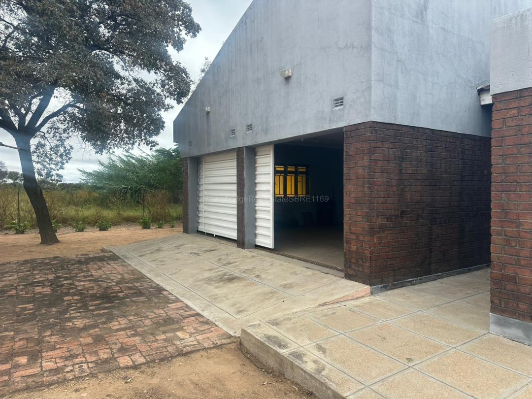 WhatsApp Image 2026-04-24 at 10.29.49 4.5 Hectare Property with 5 Bedroomed House in Norwood for sale