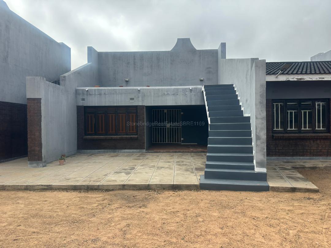 WhatsApp Image 2026-04-24 at 10.29.50 4.5 Hectare Property with 5 Bedroomed House in Norwood for sale