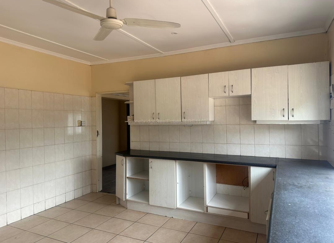 4.5 Hectare Property with 5 Bedroomed House in Norwood for sale