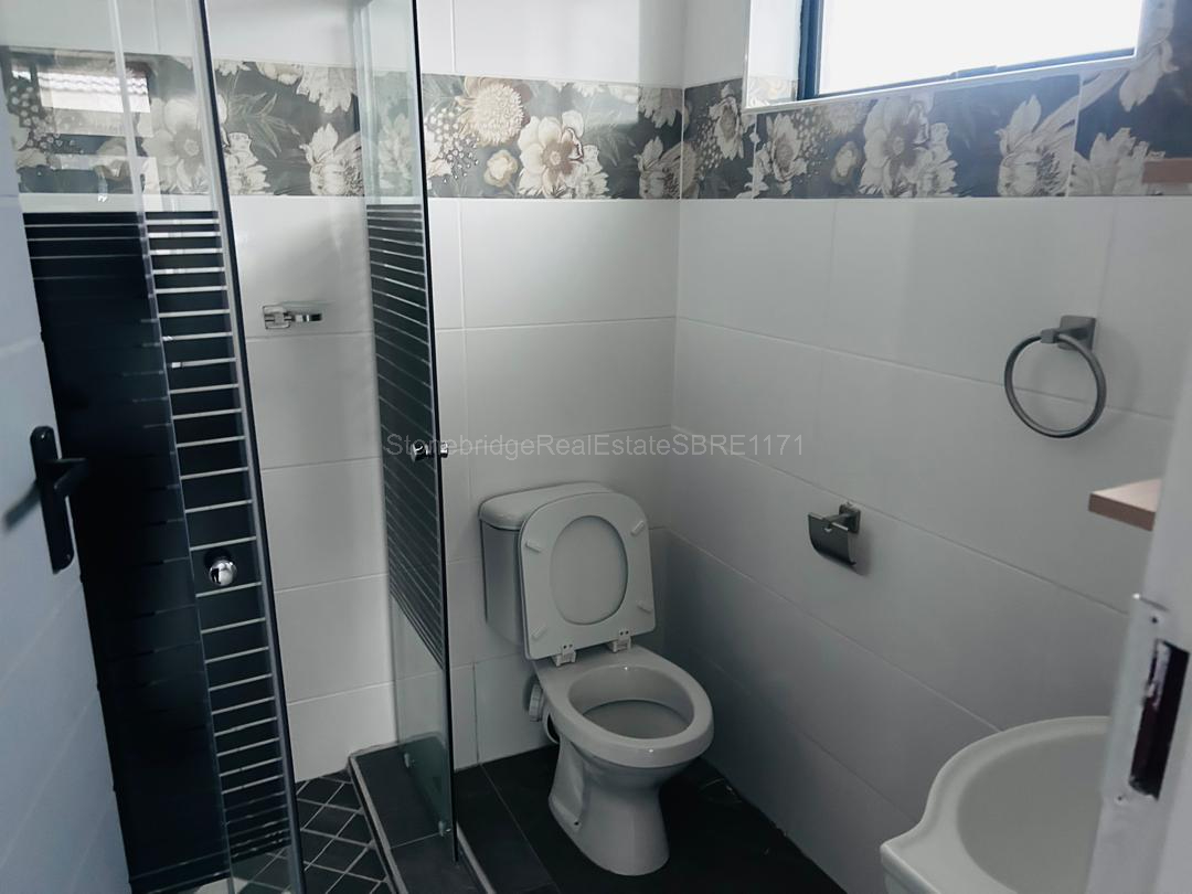 WhatsApp Image 2026-04-28 at 02.00.5ff7 Modern 3 Bedroomed Townhouse in Burnside for sale