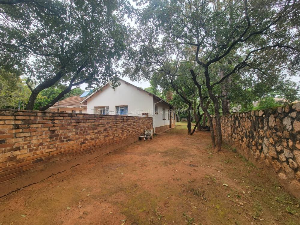 4 Bedroomed House in Fortunesgate for sale