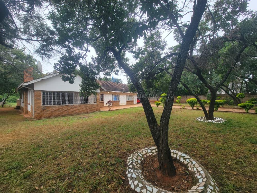 4 Bedroomed House in Fortunesgate for sale