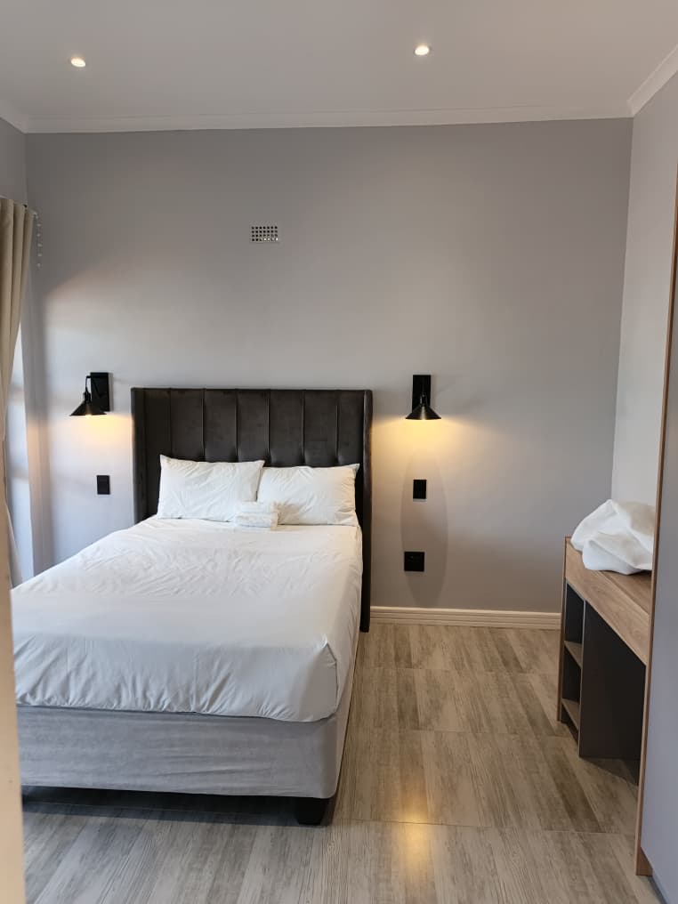 WhatsApp Image 2026-04-28 at 04.39.19 Modern 5 Bedroomed Double Storey Air BnB in Hillside