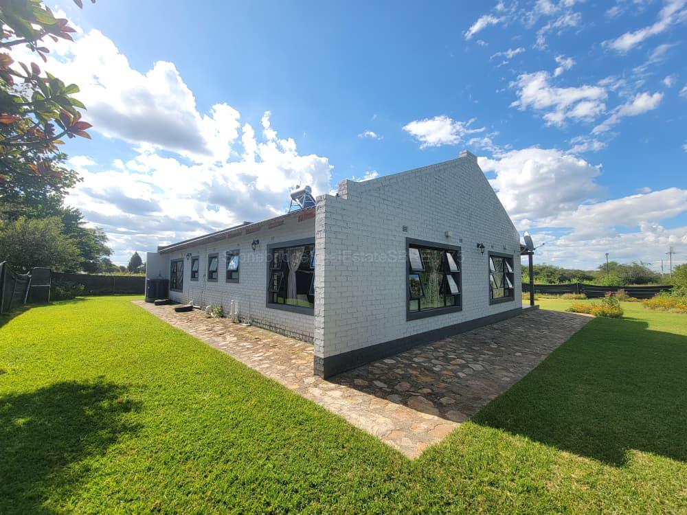 Douglasdale Multi-Structure Investment Opportunity