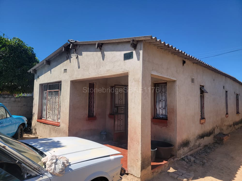 Cowdray Park 3 bedroomed House for sale