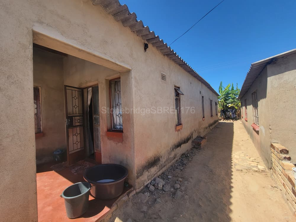 Cowdray Park 3 bedroomed House for sale