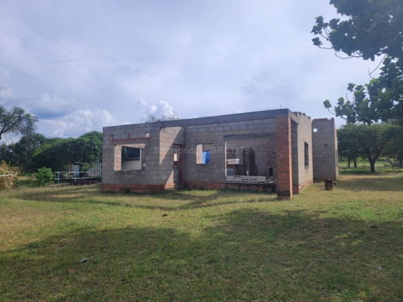 2 Acre farm in Manningdale for sale
