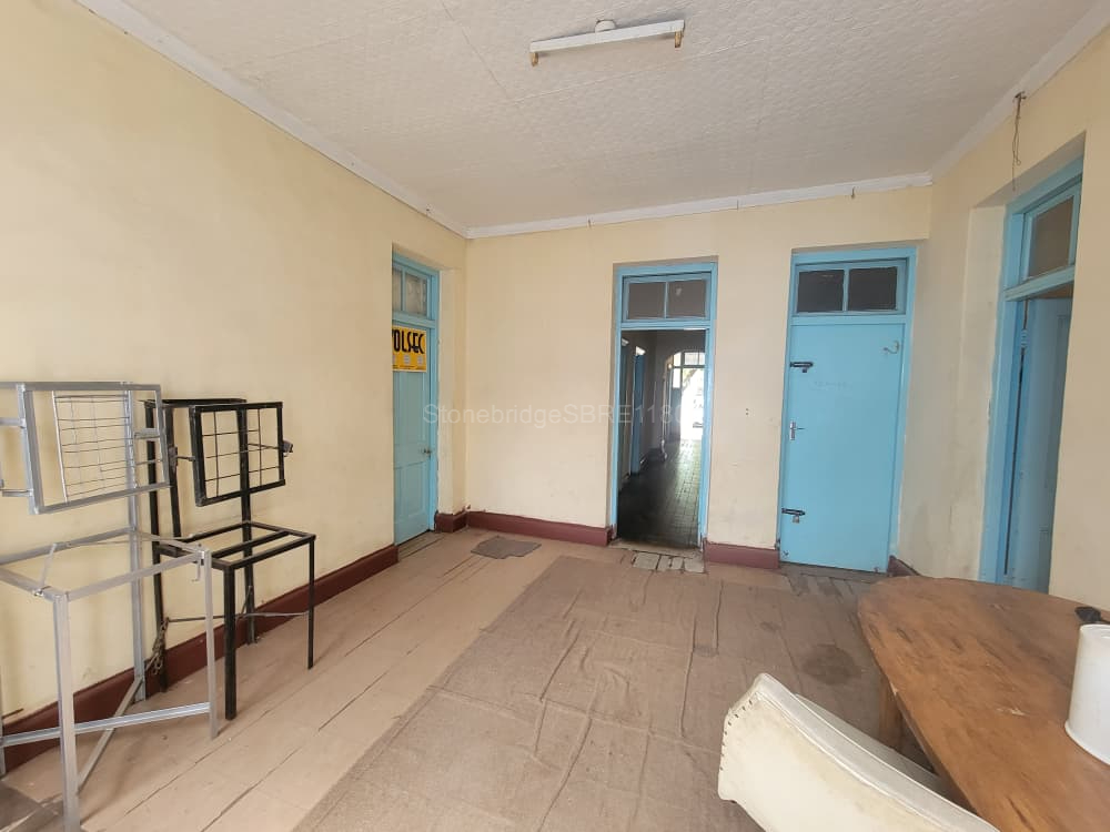 Prime Commercial Bulawayo CBD Townhouse for sale