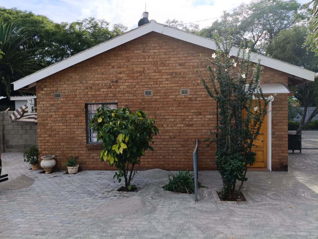 Modern Air BnB in Suburbs for short term rental