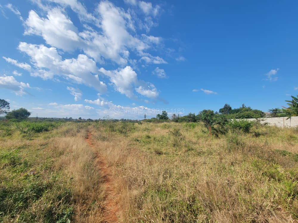 2 Acre Stand in Riverside for sale