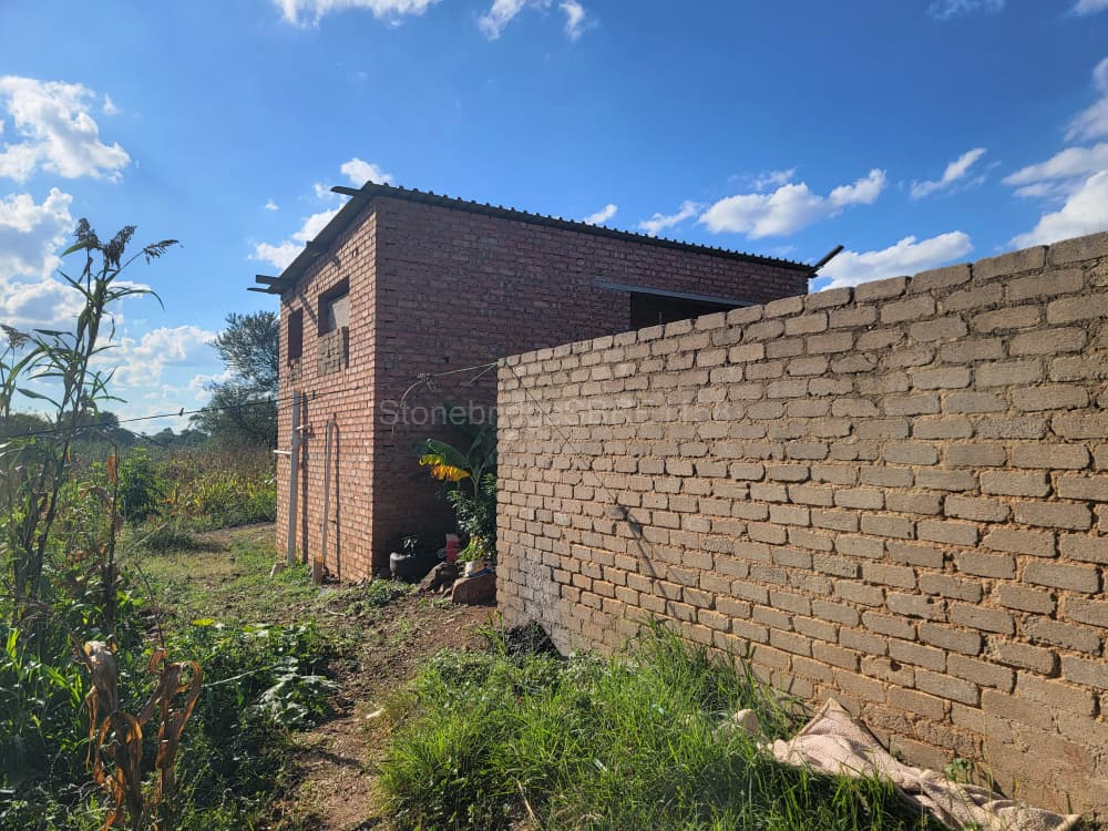 1200SQM stand in Sunnyside for sale
