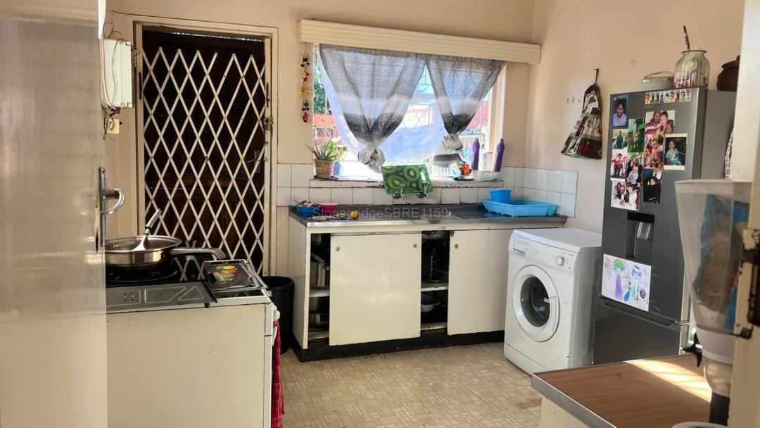 3 Bedroomed Semi-Detached House in Paddonhurst for sale