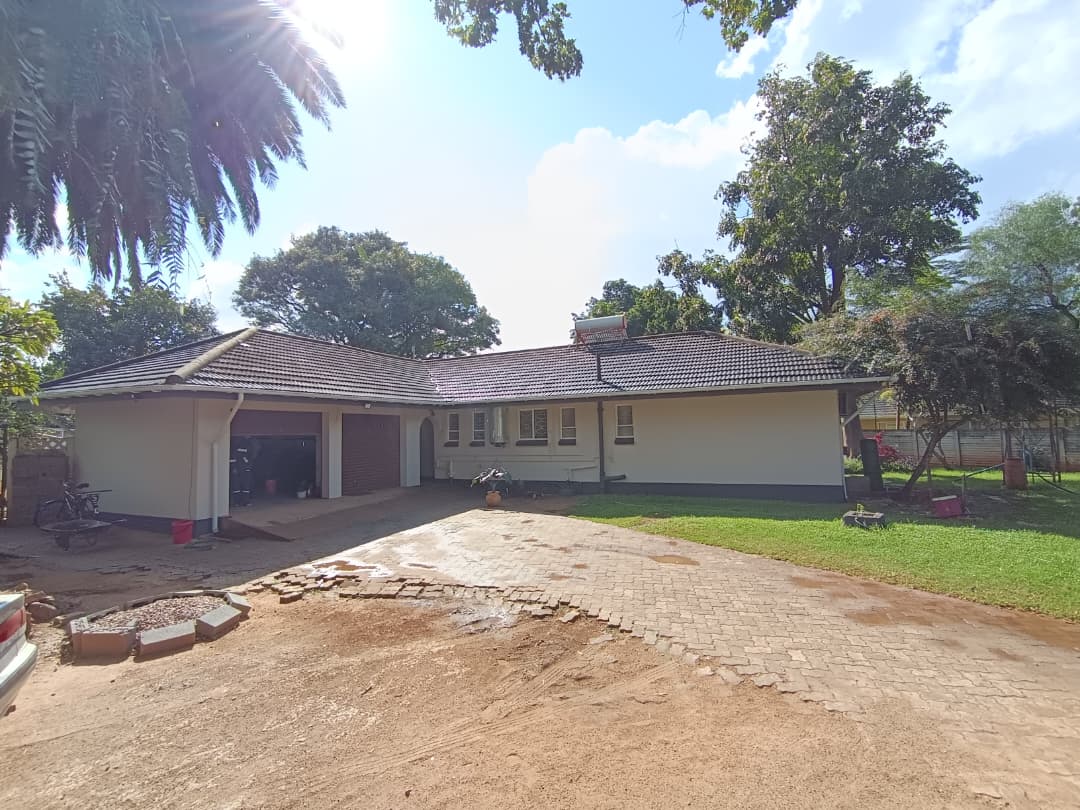 WhatsApp Image 2026-05-11 at 09.35.09 Versatile 3 Bedroomed House in Ilanda to rent