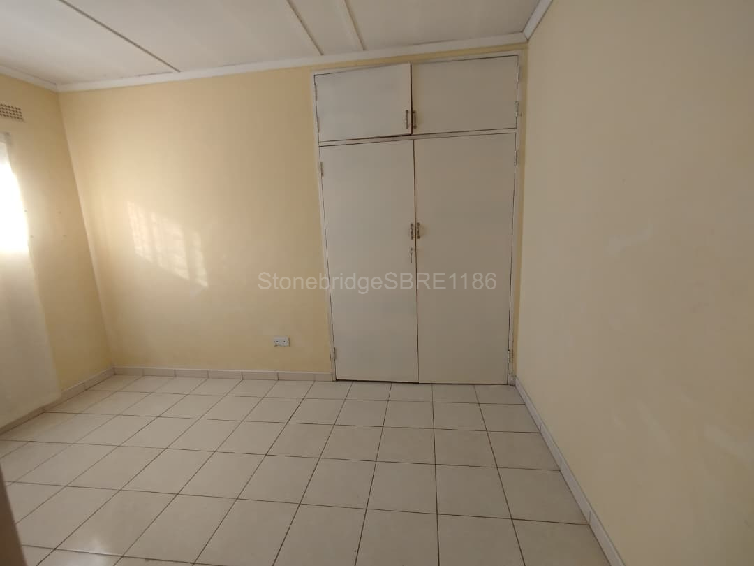 WhatsApp Image 2026-05-11 at 11.09.5ftft8 4 Bedroomed House in Mahatshula for sale