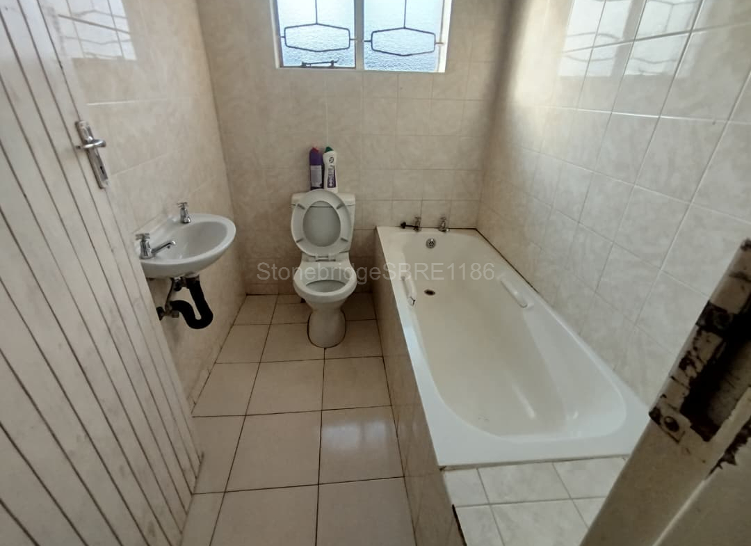 4 Bedroomed House in Mahatshula for sale