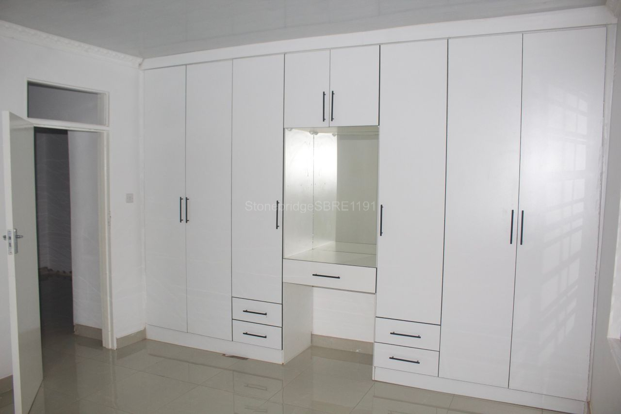 WhatsApp Image 2026-05-12 at 11.50.12 4 Bedroomed House in Edlamini for sale