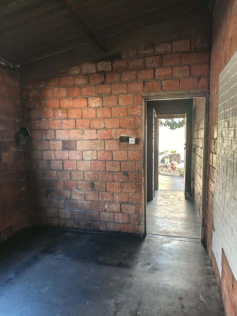 2 Bedroomed House to rent in Emakhandeni
