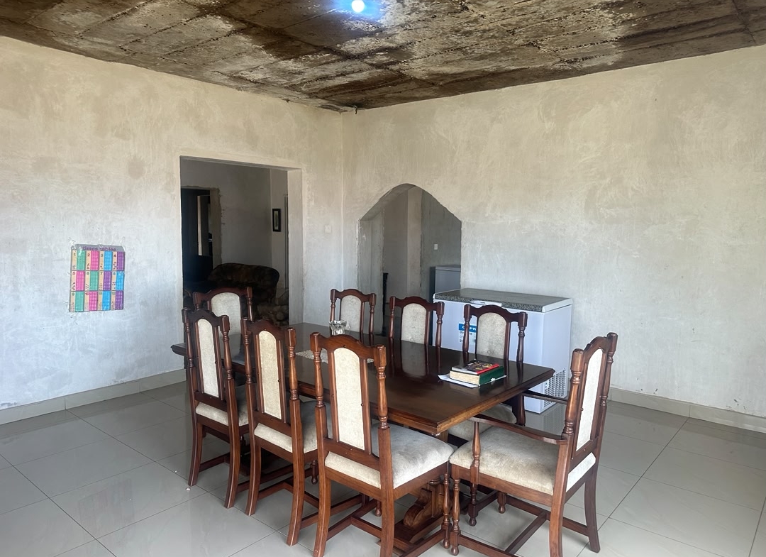 6 Bedroomed House in Burnside for sale