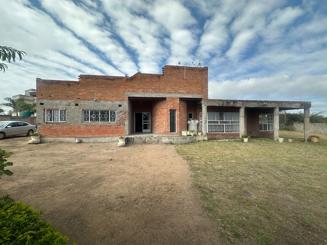 6 Bedroomed House in Burnside for sale