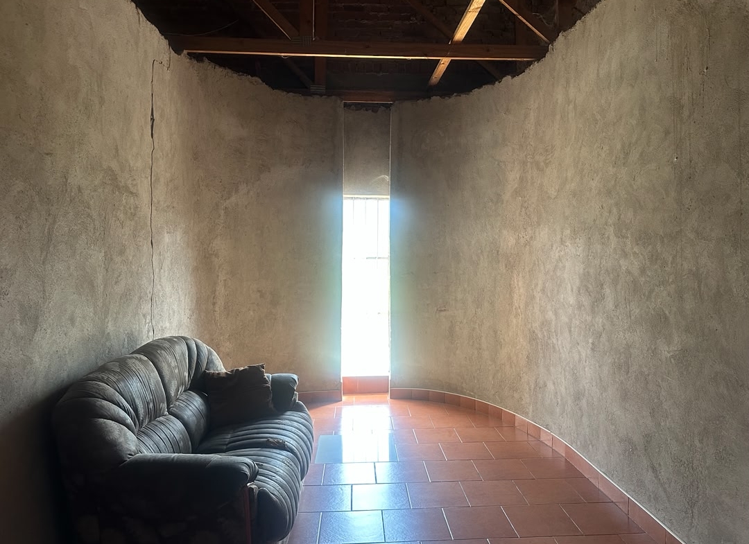 6 Bedroomed House in Burnside for sale