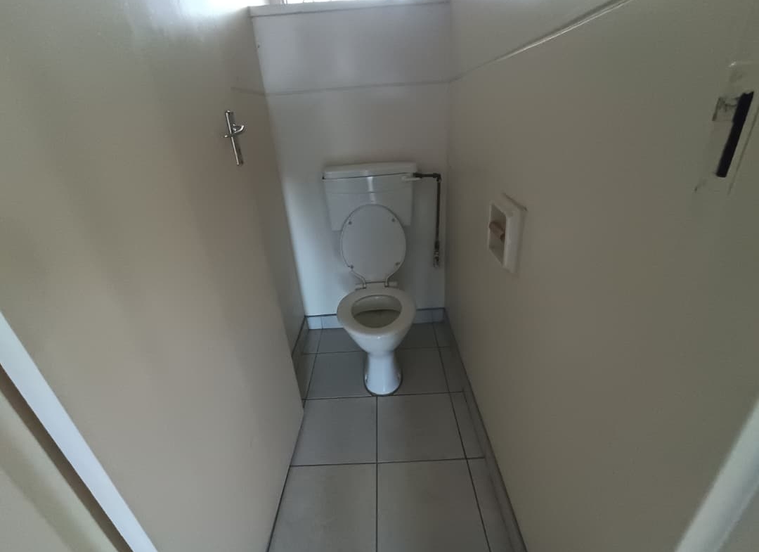 2 Bedroom Flat in Bulawayo CBD to rent