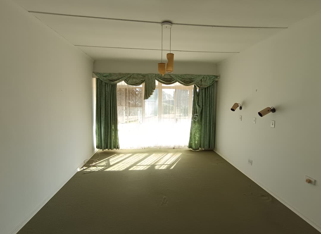 3 Bedroomed House in Hillside for sale