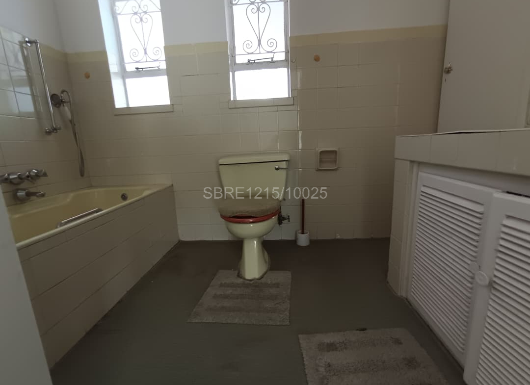3 Bedroomed House in Hillside for sale
