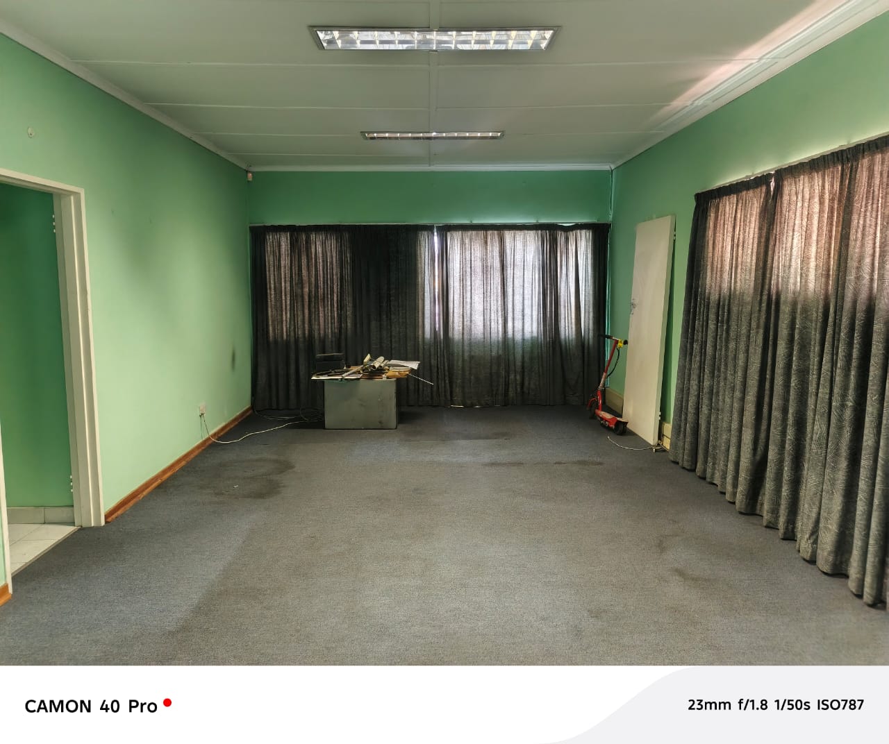 Offices in Belmont to rent