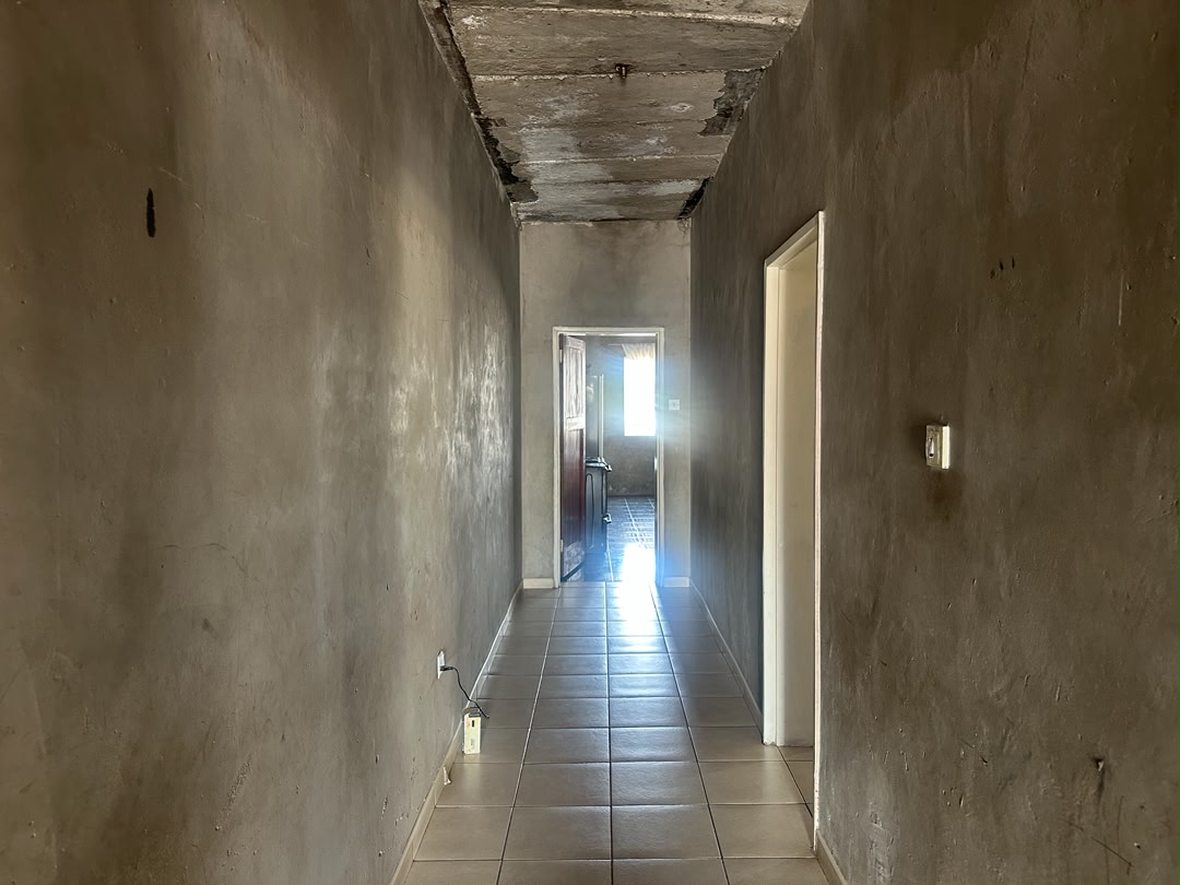 6 Bedroomed House in Burnside for sale