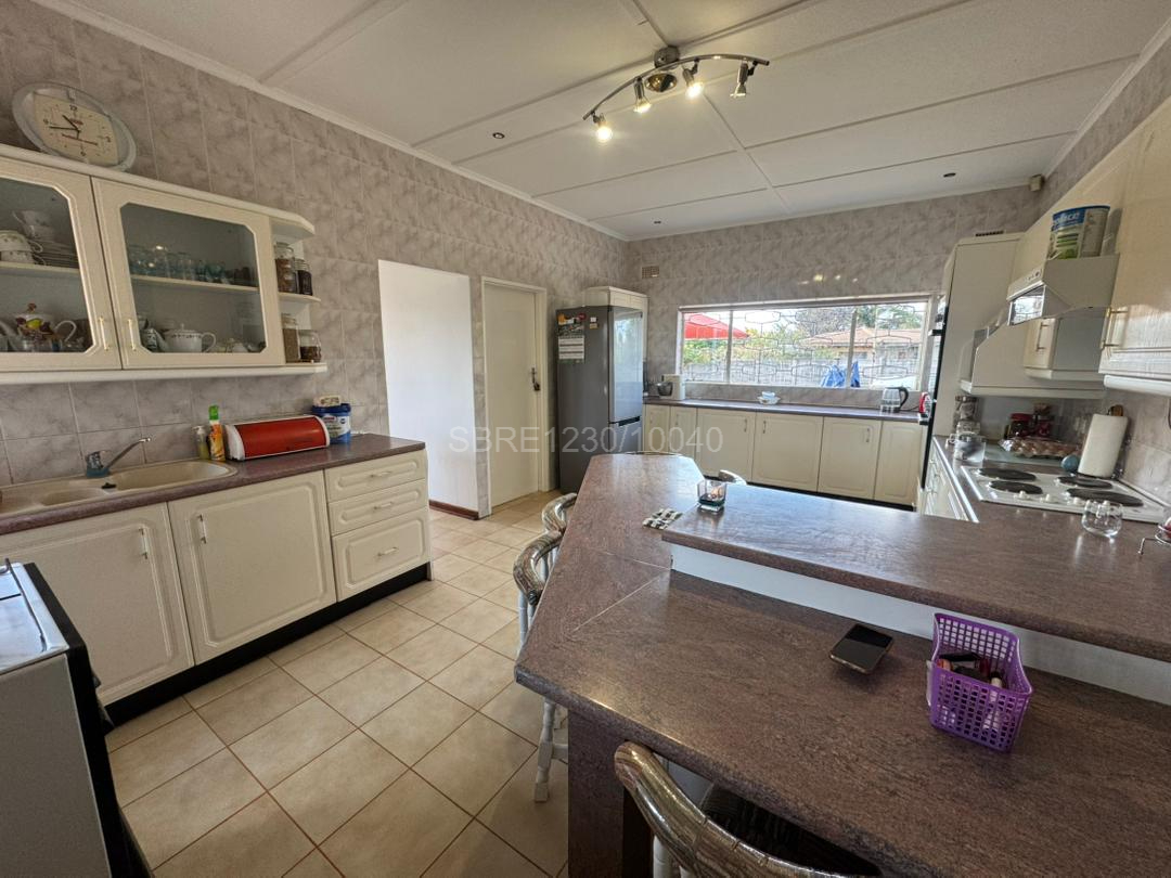 WhatsApp Image 2026-07-03 at 11.46.41 4 Bedroomed house in Parklands for sale