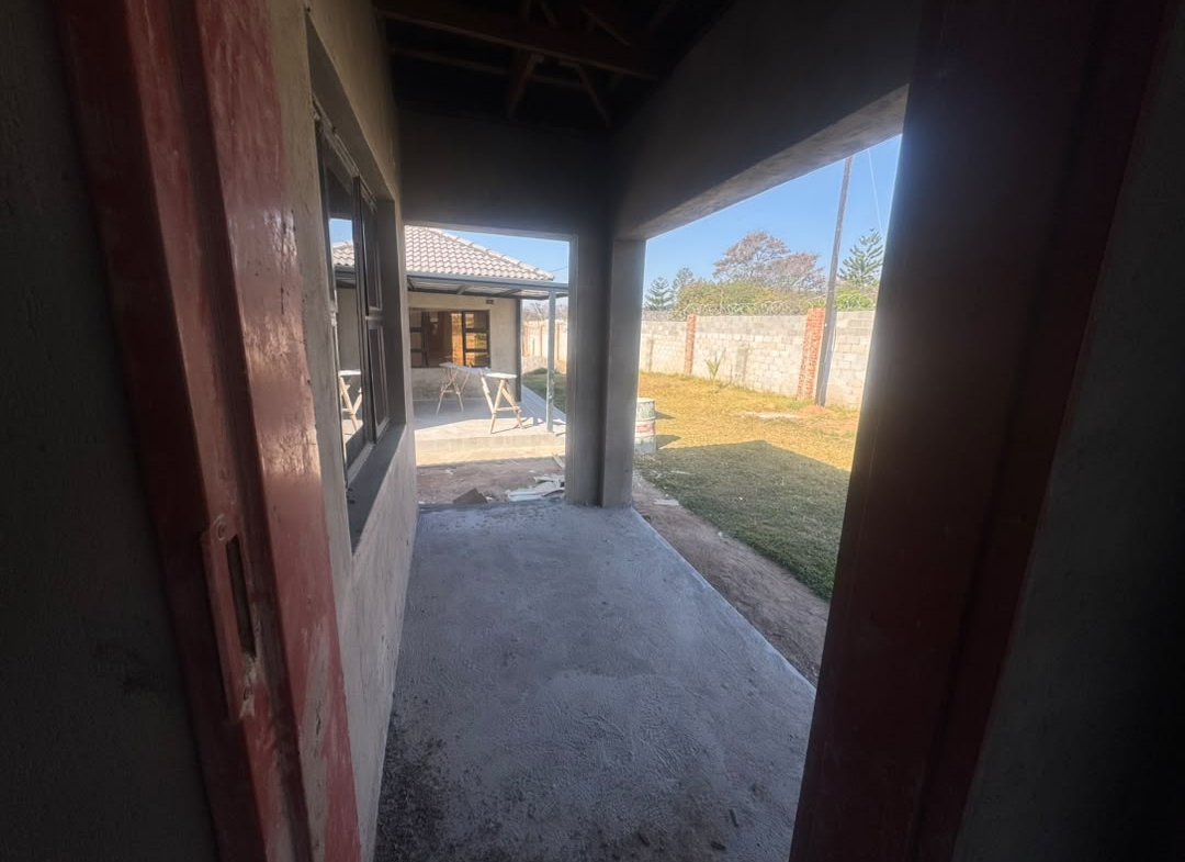 3 Bedroomed Incomplete Burnside Townhouse for sale