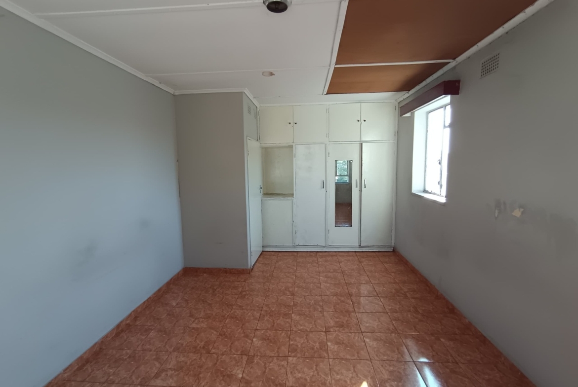 2 Bedroomed Flat in Bulawayo CBD for sale