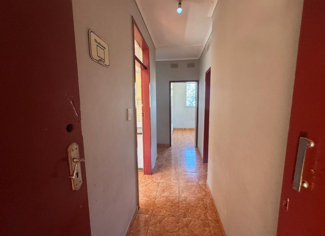 2 Bedroomed Flat in Bulawayo CBD for sale
