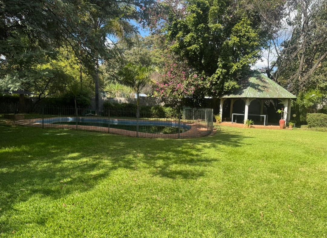 Beautiful 4 bedroomed house in Hillside for sale