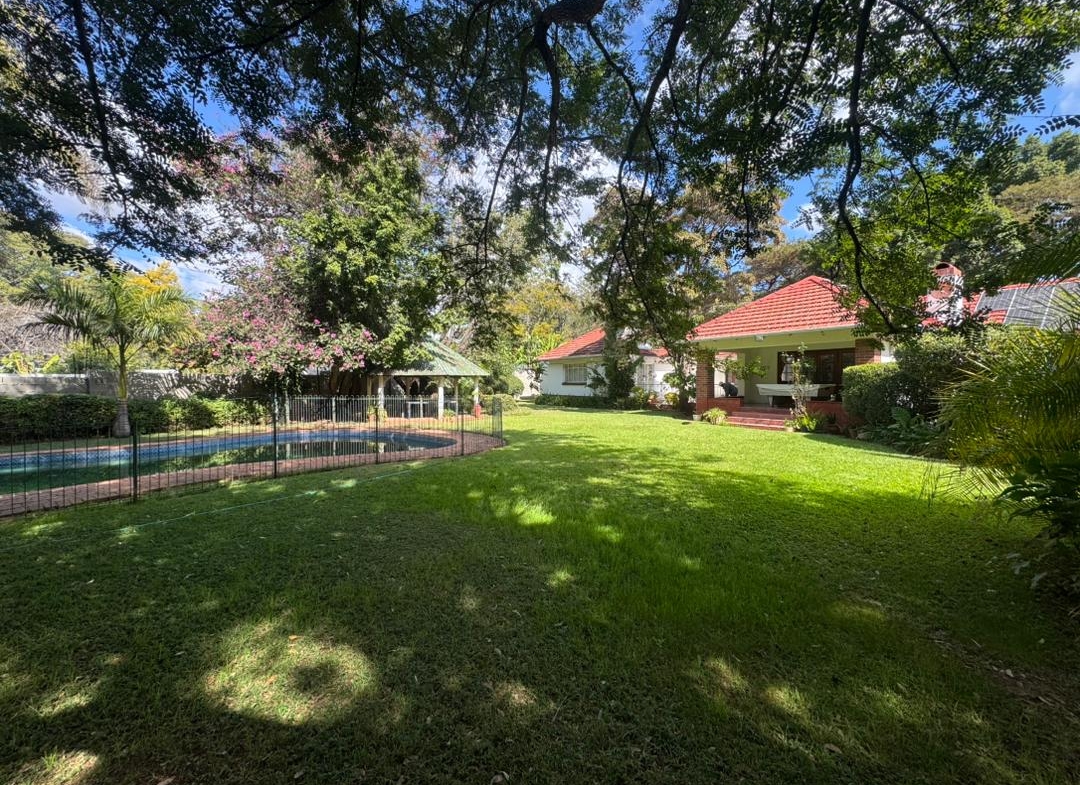 Beautiful 4 bedroomed house in Hillside for sale