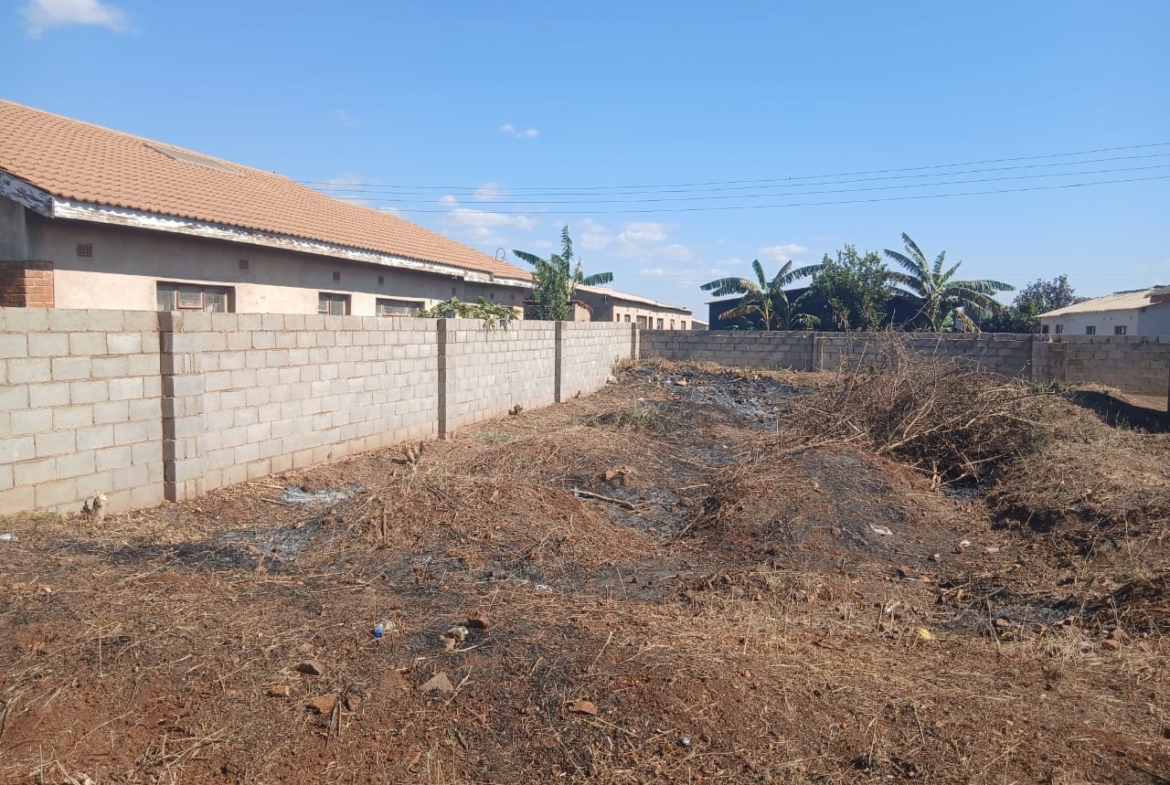 300SQM Stand in Rangemore for sale