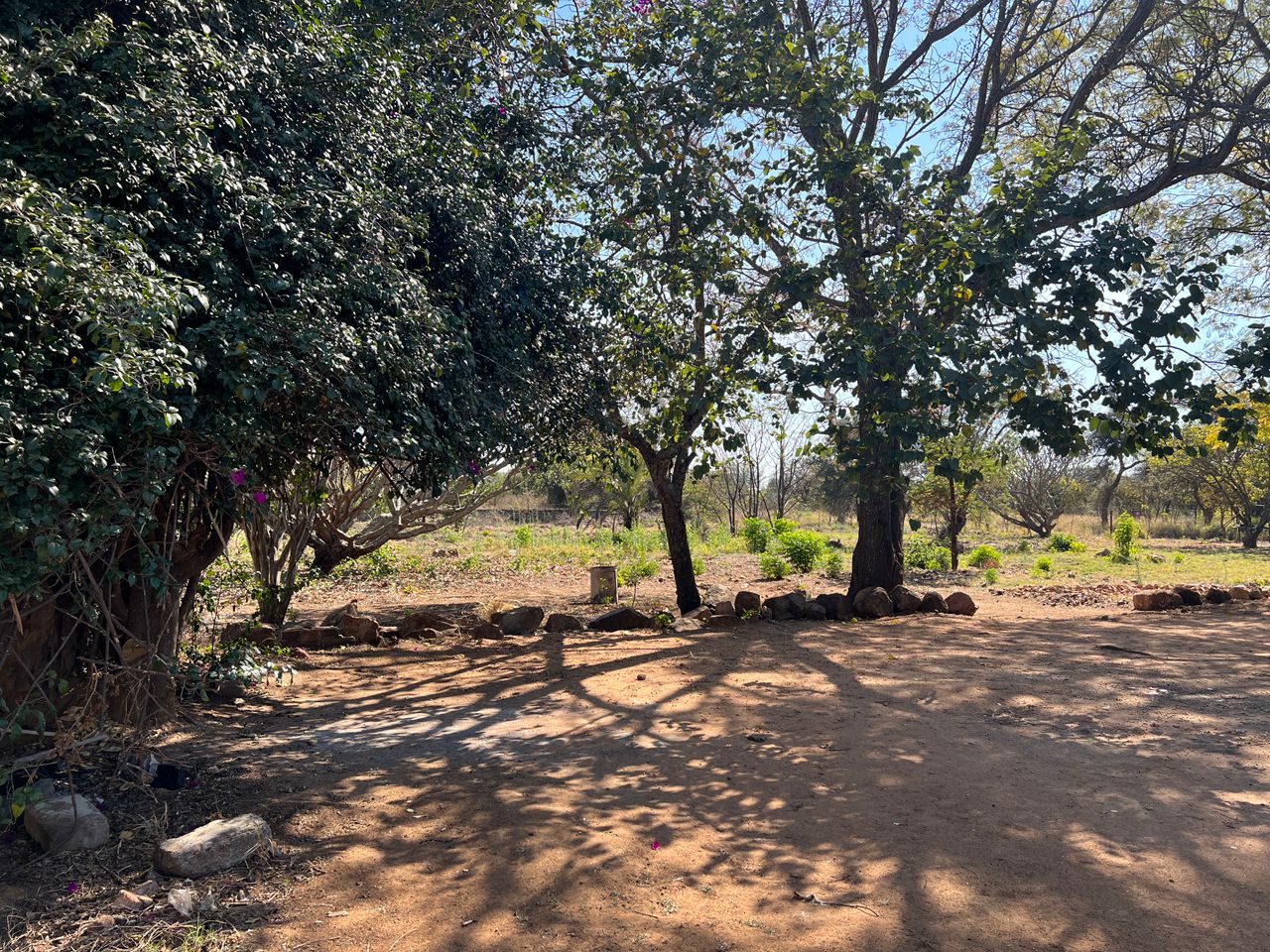 5 Bedroomed House in Hillside For Rental