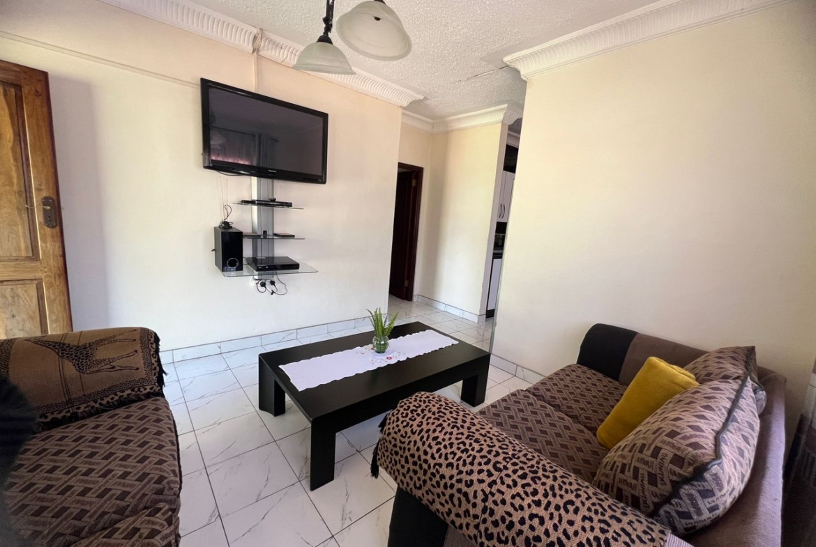 2 Bedroomed Fully Furnished Cottage in Hillside For Rental