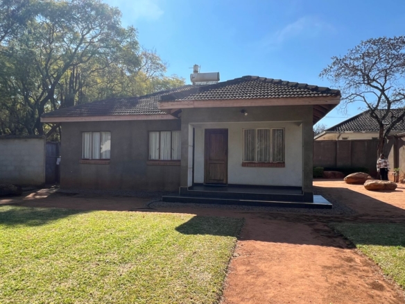 2 Bedroomed Fully Furnished Cottage in Hillside For Rental