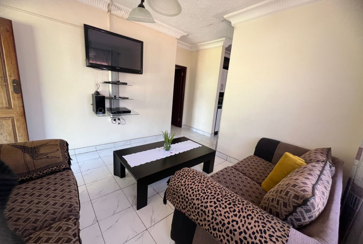2 Bedroomed Fully Furnished Cottage in Hillside For Rental