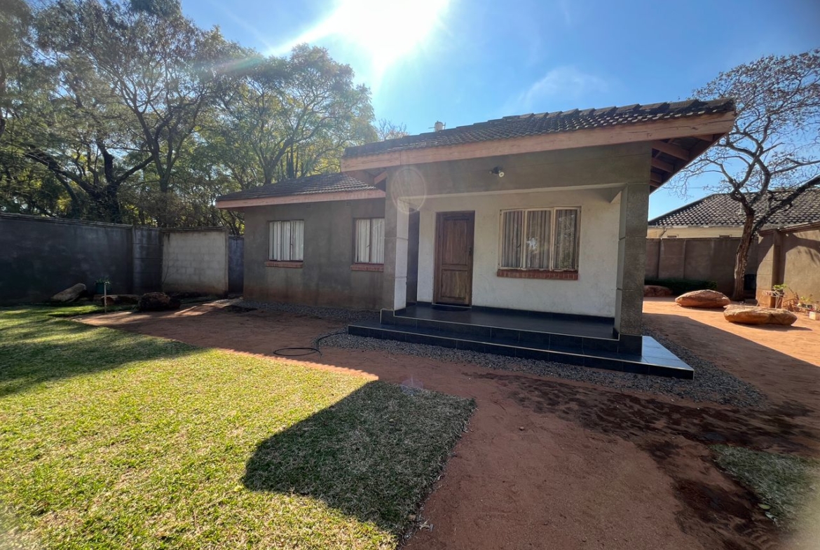 2 Bedroomed Fully Furnished Cottage in Hillside For Rental