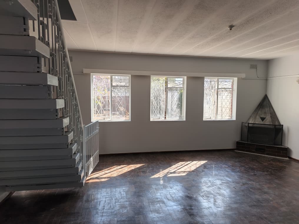 3 Bedroom Duplex in Famona For Rent