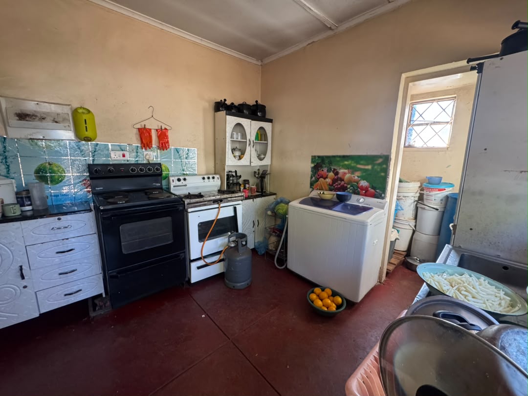WhatsApp Image 2026-07-14 at 08.45.08 3 Bedroomed house in Bellevue set on 2500SQM Stand for sale