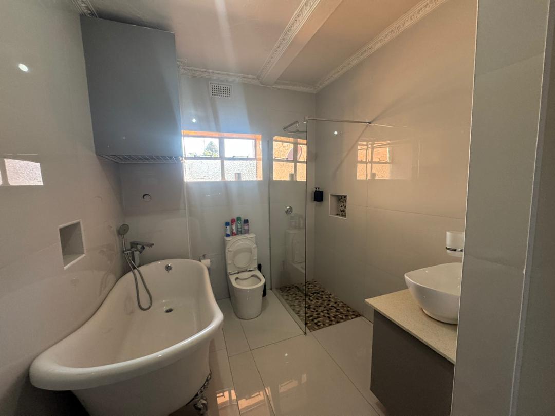 2 Bedroomed Flat in Bulawayo CBD for sale