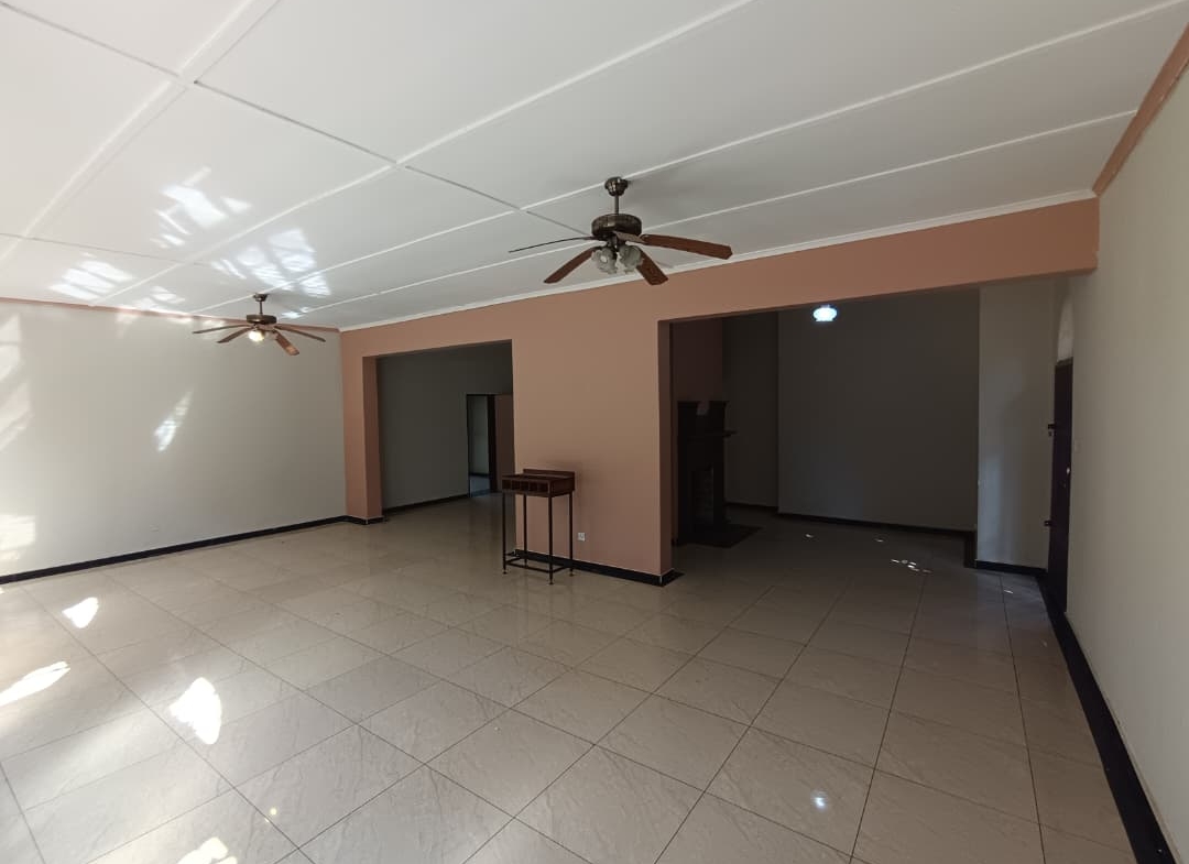 Suburbs Commercial Property  Rent