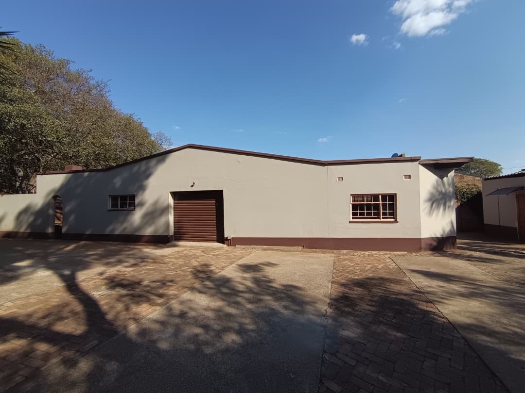 WhatsApp Image 2026-07-17 at 13.35.19 (2) Suburbs Commercial Property Rent