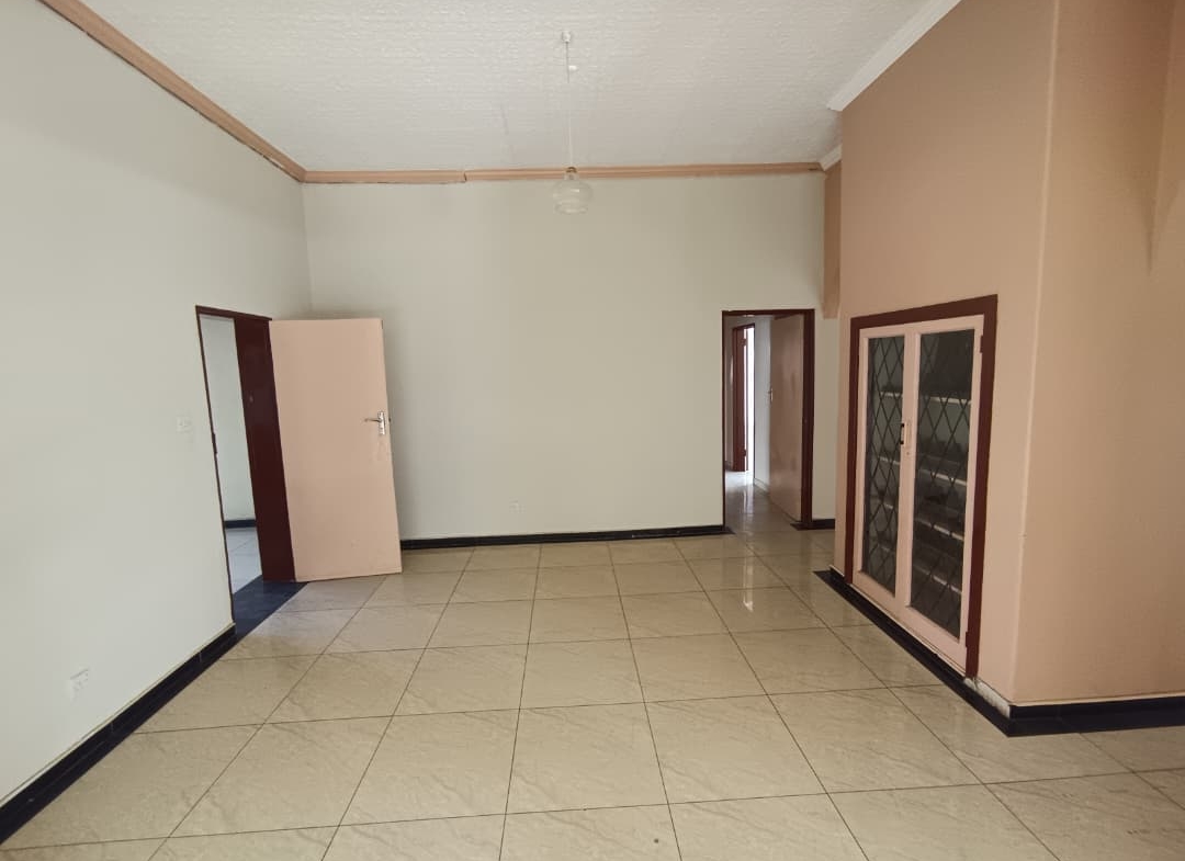 Suburbs Commercial Property  Rent