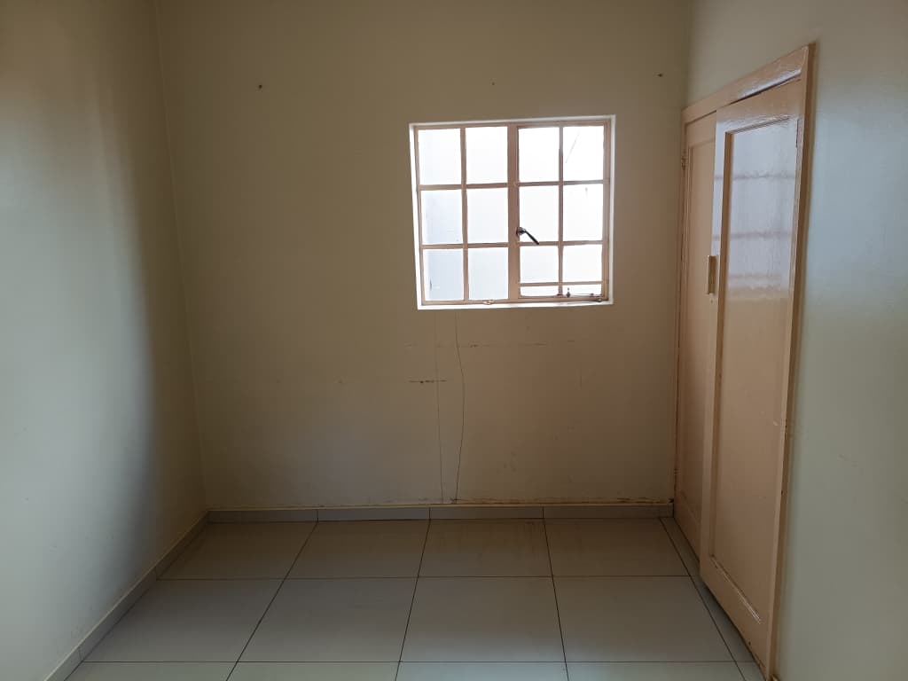 Suburbs Commercial Property  Rent