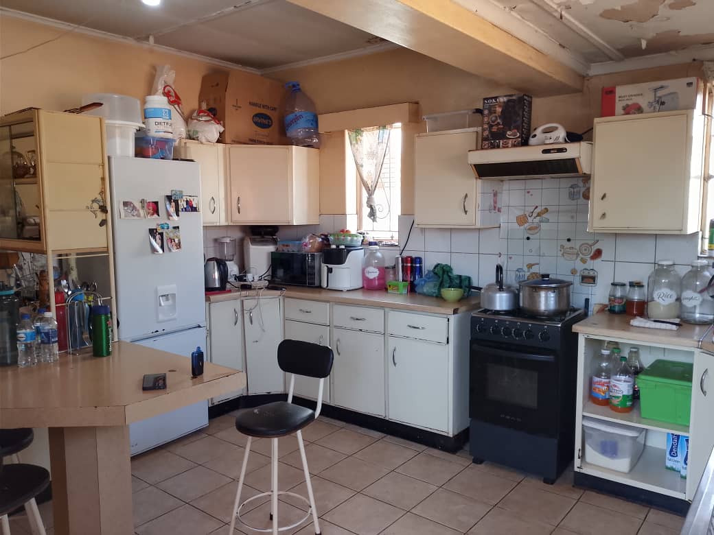 3 Bedroomed Semi-Detached house in Paddonhurst for sale